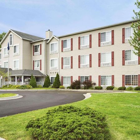 Country Inn & Suites By Radisson, Grand Rapids Airport, Mi Cascade Exterior foto