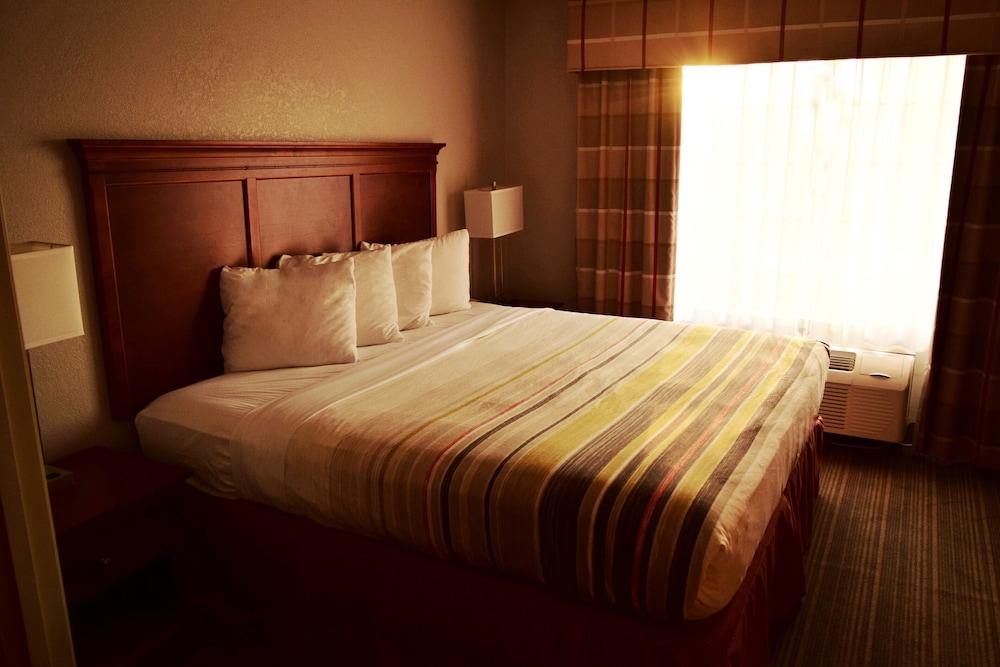 Country Inn & Suites By Radisson, Grand Rapids Airport, Mi Cascade Exterior foto