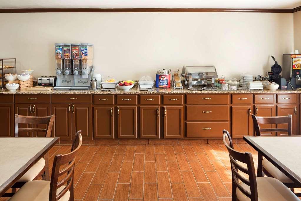 Country Inn & Suites By Radisson, Grand Rapids Airport, Mi Cascade Restaurante foto