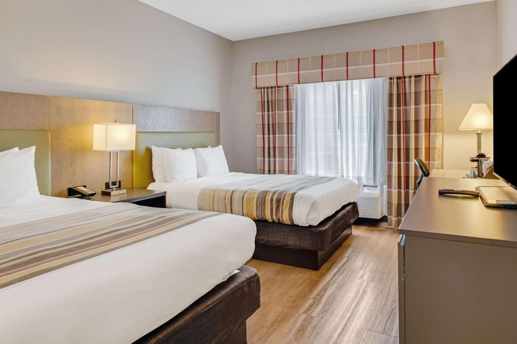 Country Inn & Suites By Radisson, Grand Rapids Airport, Mi Cascade Exterior foto